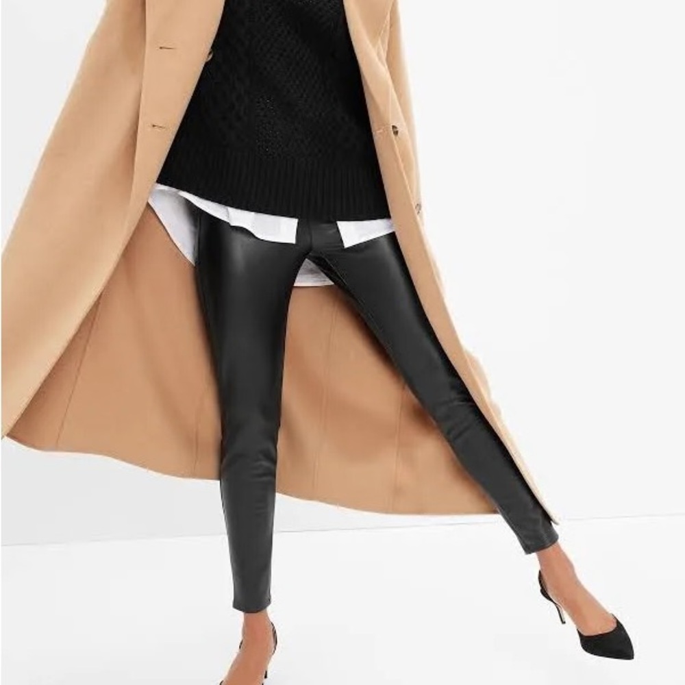 Gap Faux leather leggings XS